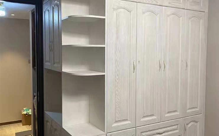 臥室定制衣柜_青島臥室定制衣柜廠(chǎng)家