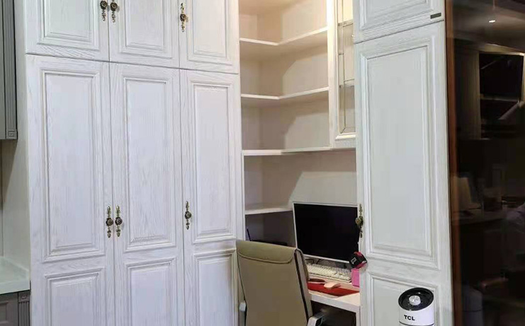 臥室衣柜設(shè)計(jì)_青島臥室衣柜設(shè)計(jì)廠(chǎng)家